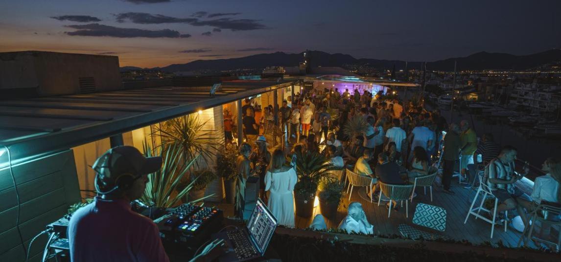 Cn1-Zona Chic Club Nautico, Clima, 5 Minutos Andando De La Playa, Centro, Restaurantes Lejlighed Empuriabrava Eksteriør billede